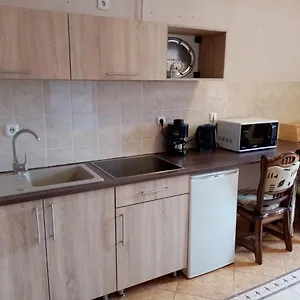  Apartament Major Street Apartman Ungaria