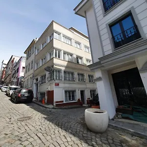 Apartament Efe, Istanbul